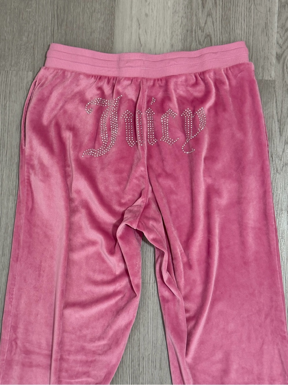 Juicy Couture Girls Pink Velour Lounge Pants with Rhinestone Logo